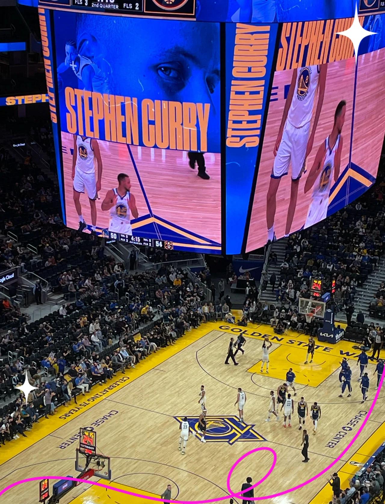 NBA尖端球员挑战极限，篮球盛宴绽放激情