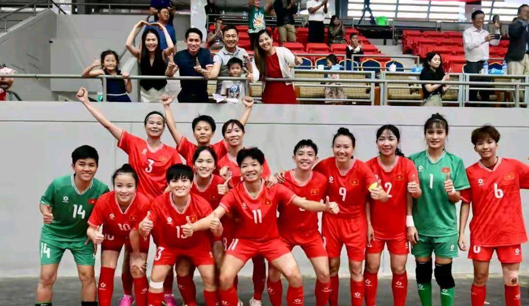 中国女足战胜群雄，荣膺亚洲女足锦标赛桂冠