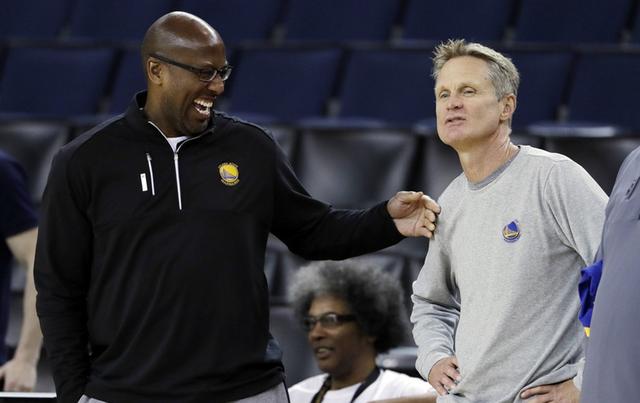 勇士队主教练受伤，球队寻找新的领导人