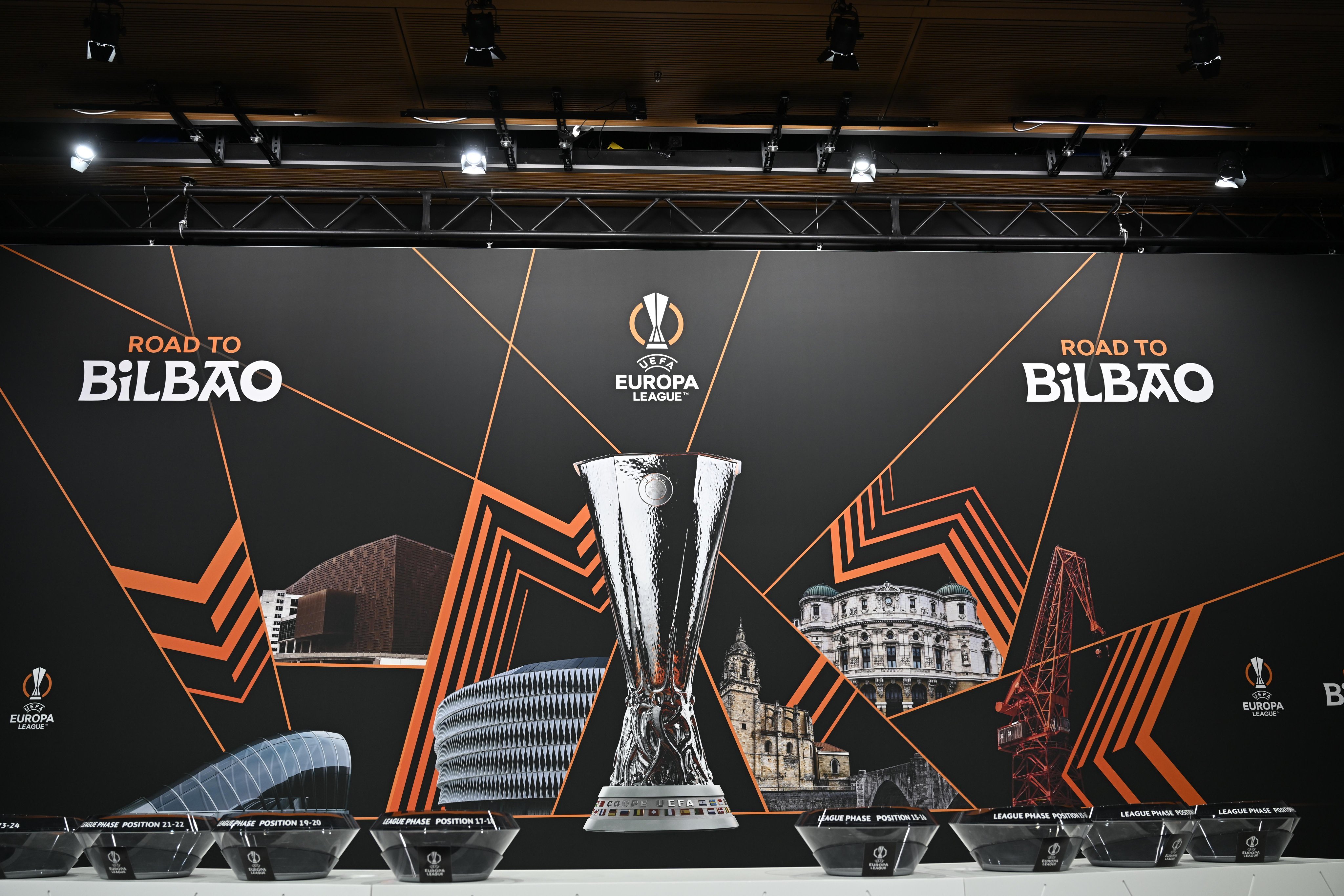 赛场风云变幻,欧国联精彩绝伦 赛场风云变幻,欧国联精彩绝伦