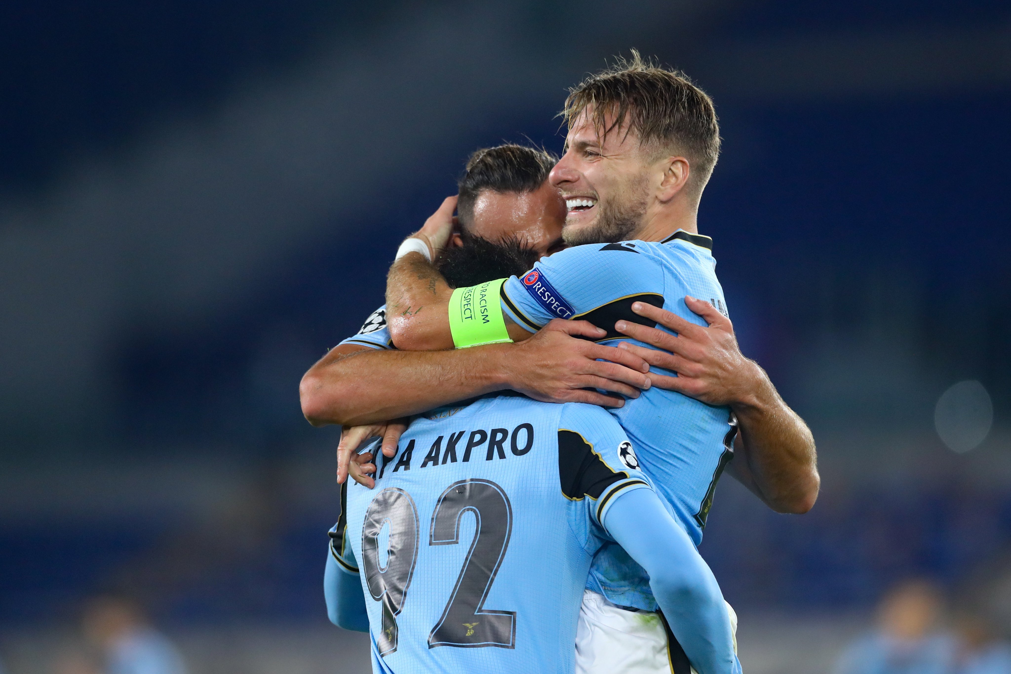 沃尔夫斯堡新援助攻破门,以胜利开门红 沃尔夫斯堡新援助攻破门,以胜利开门红