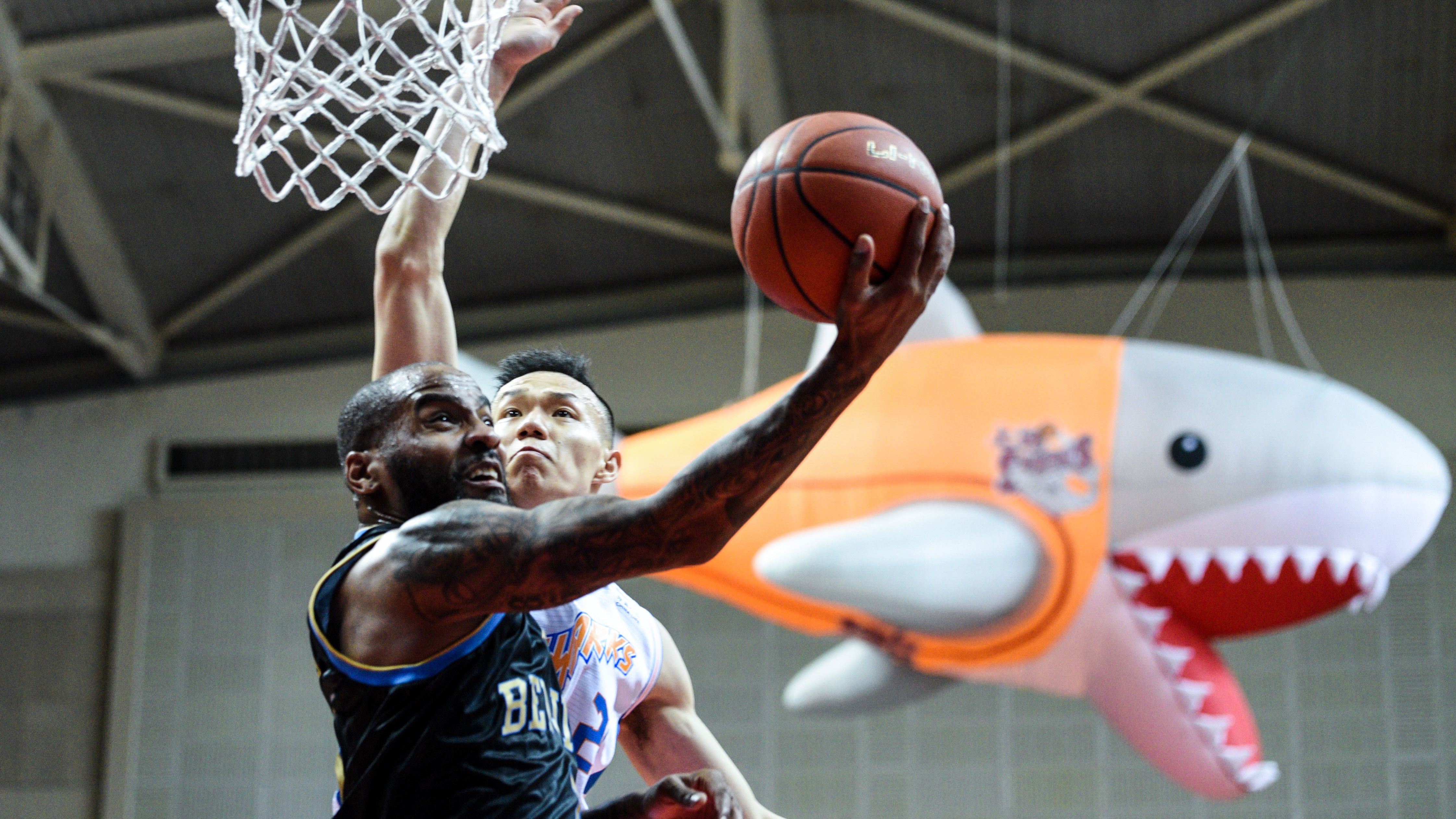 柏林胜负手抢先，关键时刻不示弱