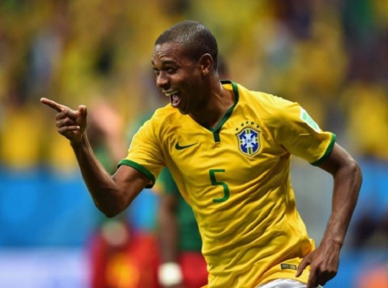 俄罗斯队喜获胜利，芬兰队命运多舛