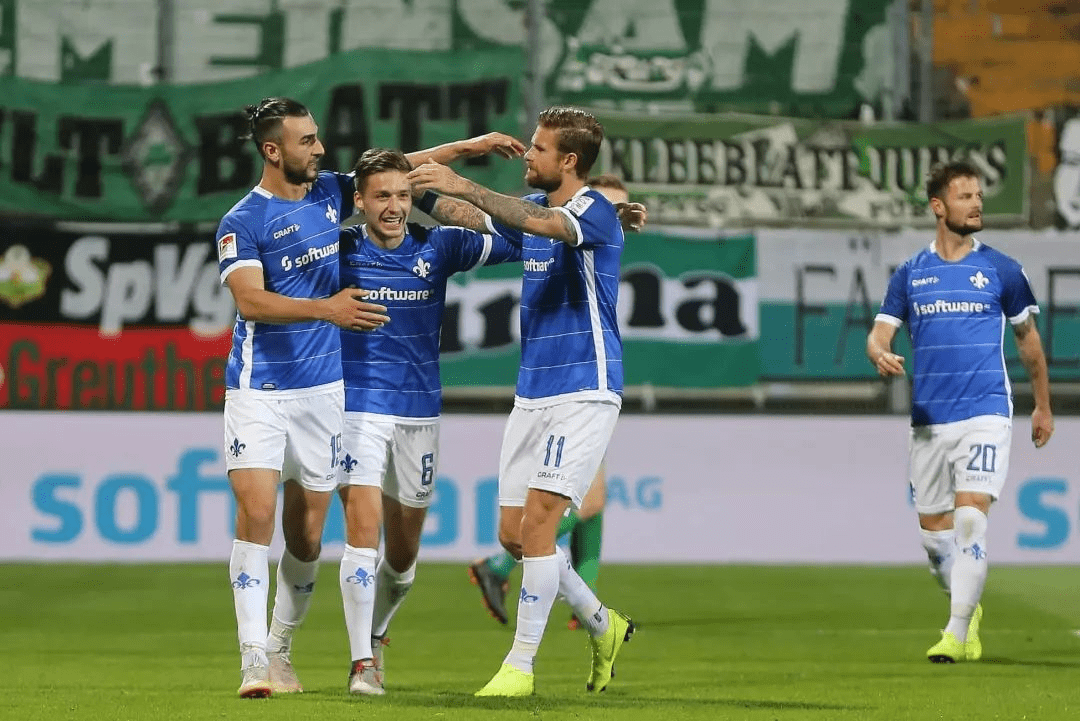 利记官网-柏林赫塔球员受伤，影响球队德比战表现