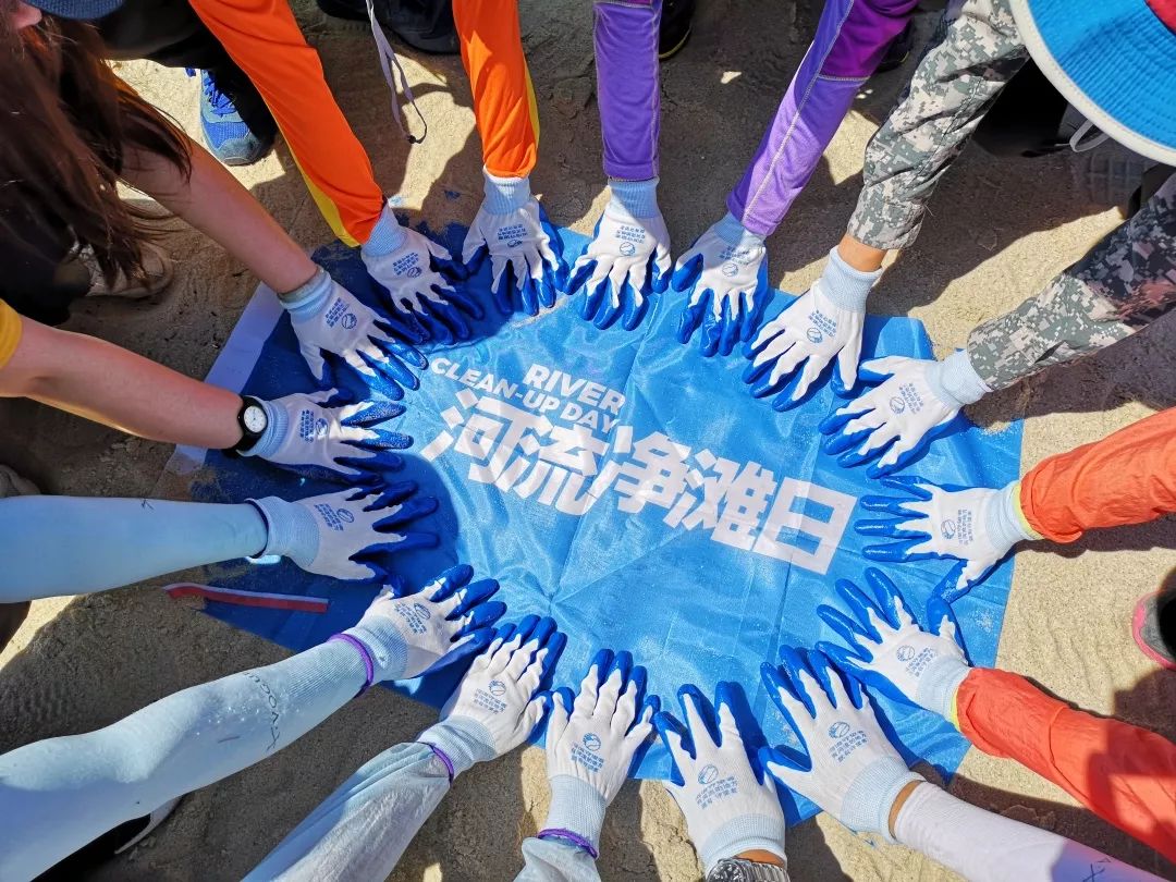 爱沙尼亚国家队展现团队合作,获得胜利 爱沙尼亚国家队展现团队合作,获得胜利