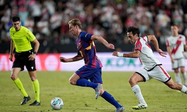 巴萨主场不敌，西甲劲旅遭遇尴尬失利