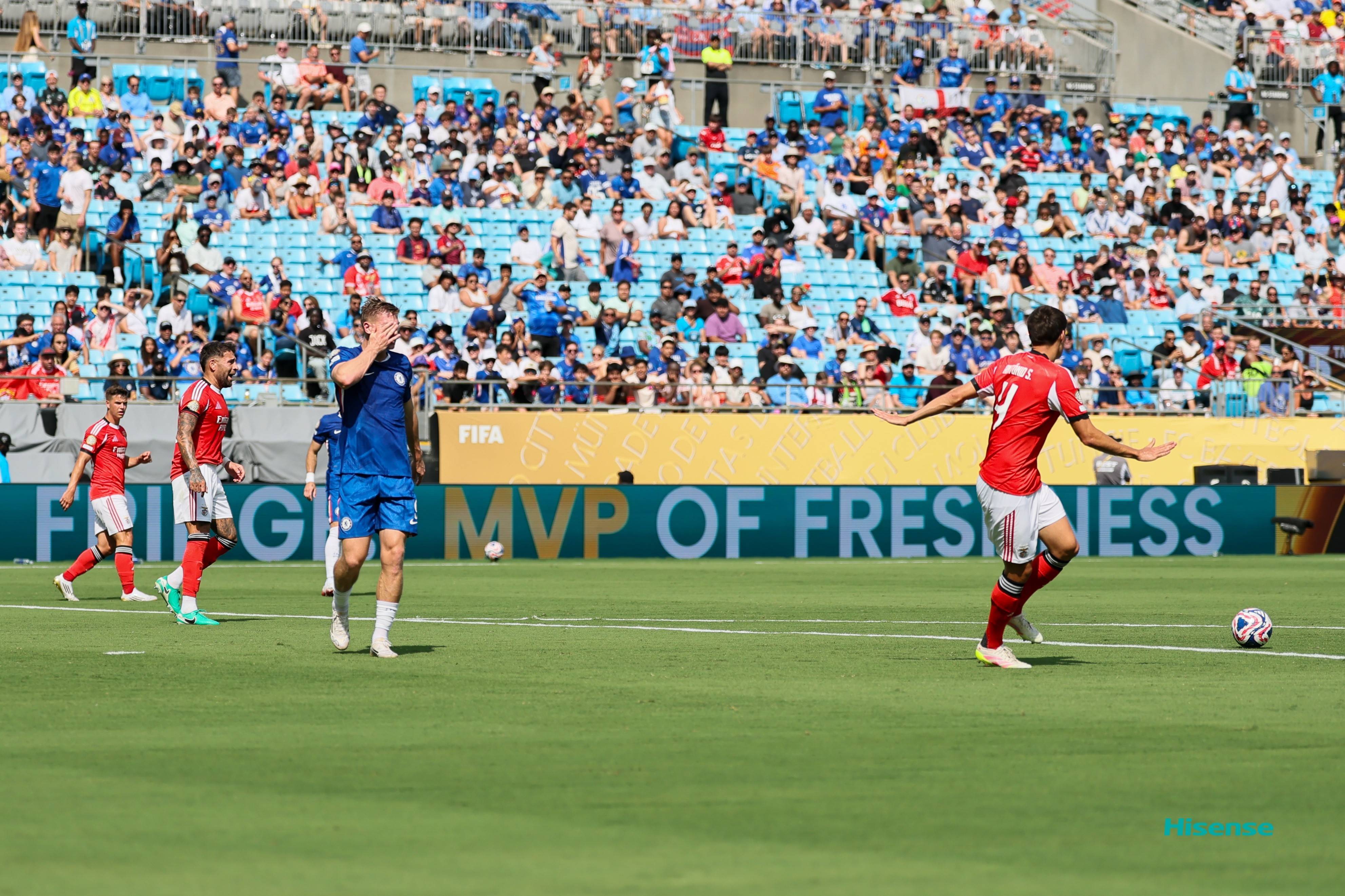 沃尔夫斯堡球员赛后庆祝,激情澎湃迎接下一场比赛 沃尔夫斯堡球员赛后庆祝,激情澎湃迎接下一场比赛