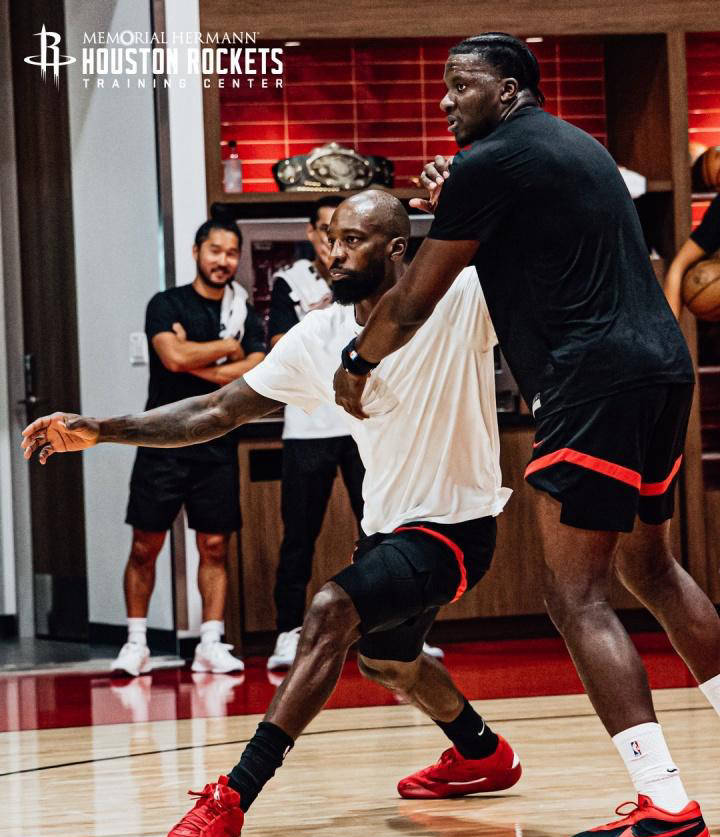 活塞前锋板凳发威，独得30分率队反超对手！