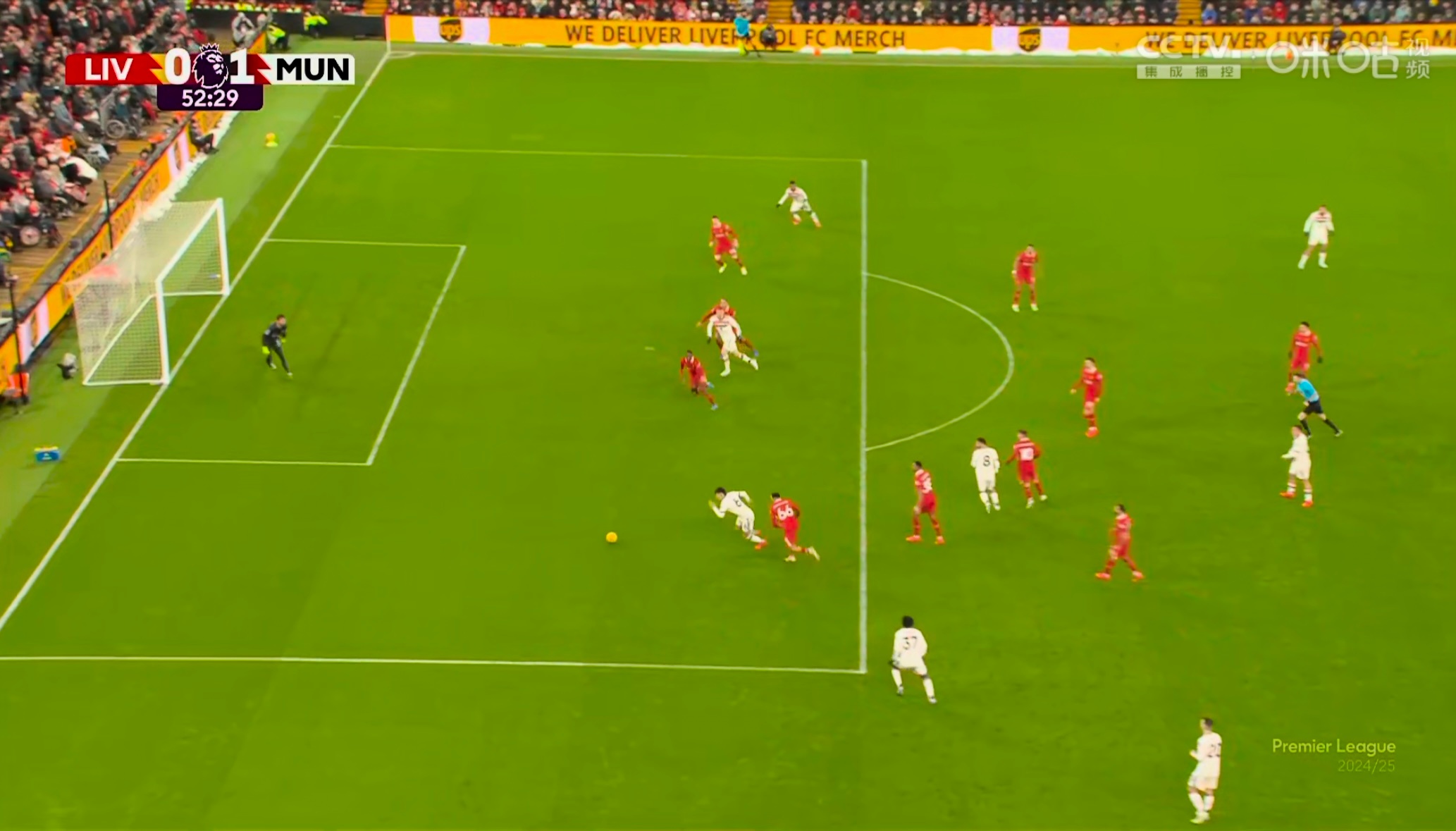 利记官网-利物浦主场逆转曼联，暂居小组第一