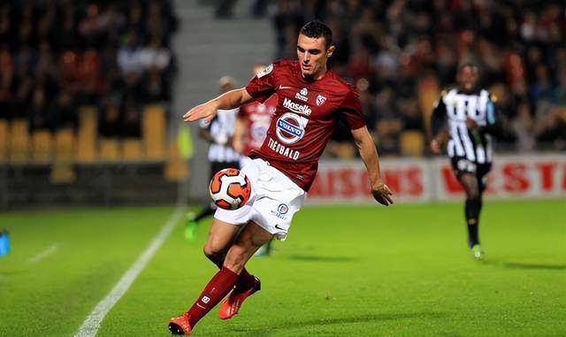 尼姆再次战平，降级形势堪忧