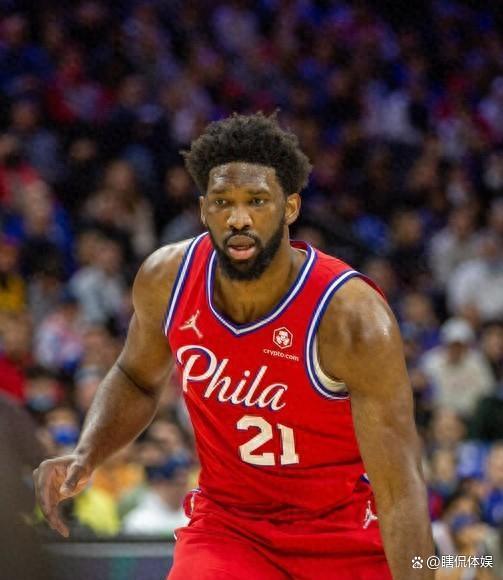 雄鹿队遭遇四连败,球迷担忧战绩下滑 雄鹿队遭遇四连败,球迷担忧战绩下滑