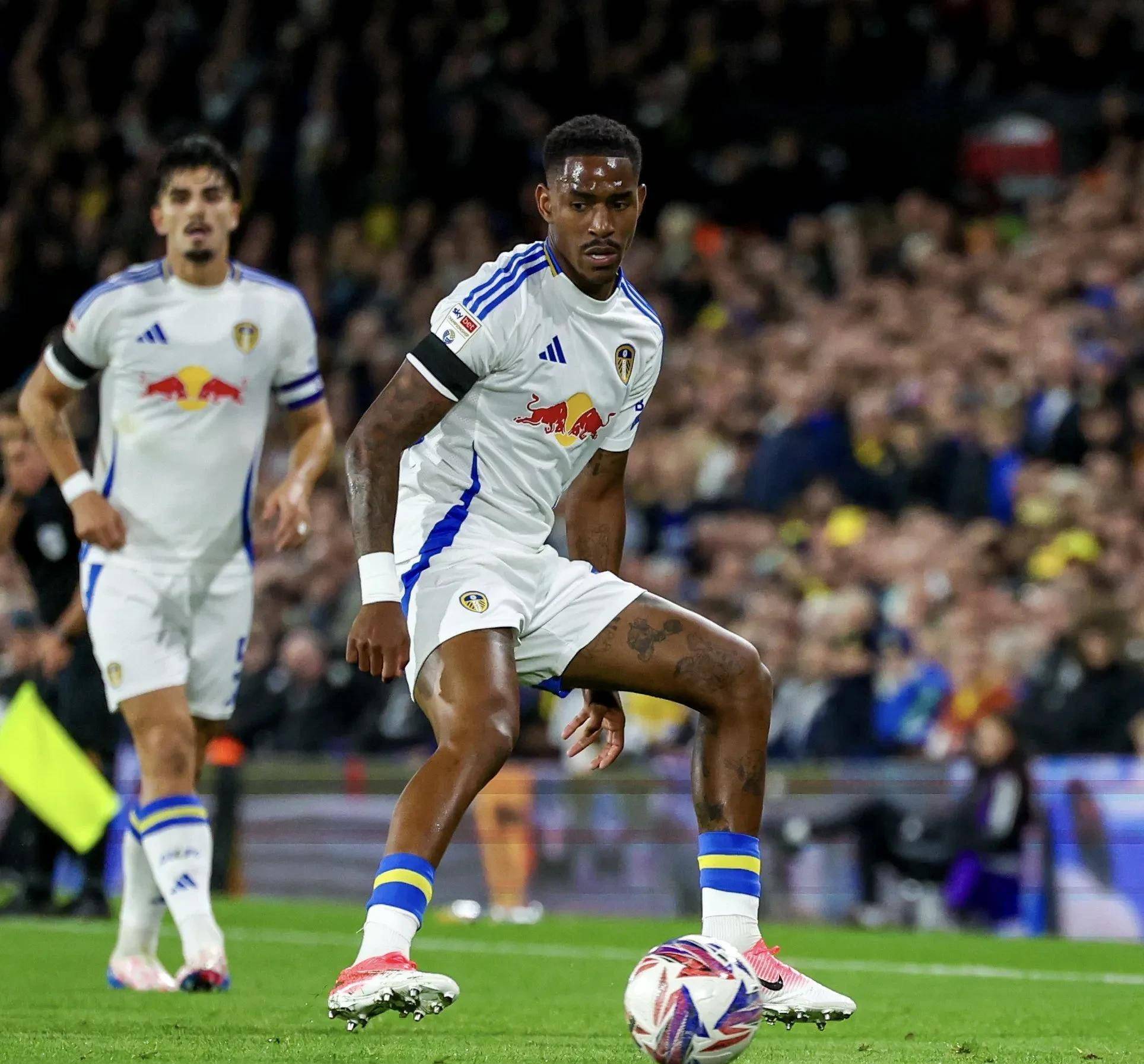 利记官方网站-利兹联主场大胜，锁定欧战资格