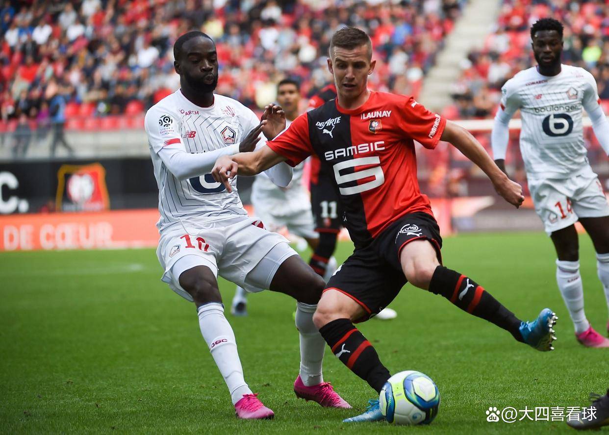 里昂连续赢球,继续领跑法国顶级联赛 里昂连续赢球,继续领跑法国顶级联赛