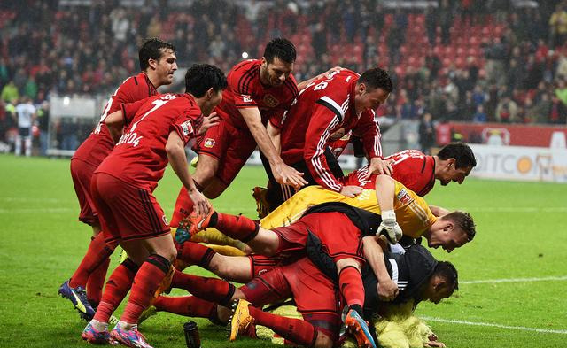 利记官方网站-弗赖堡施展进攻实力，给对手制造压力