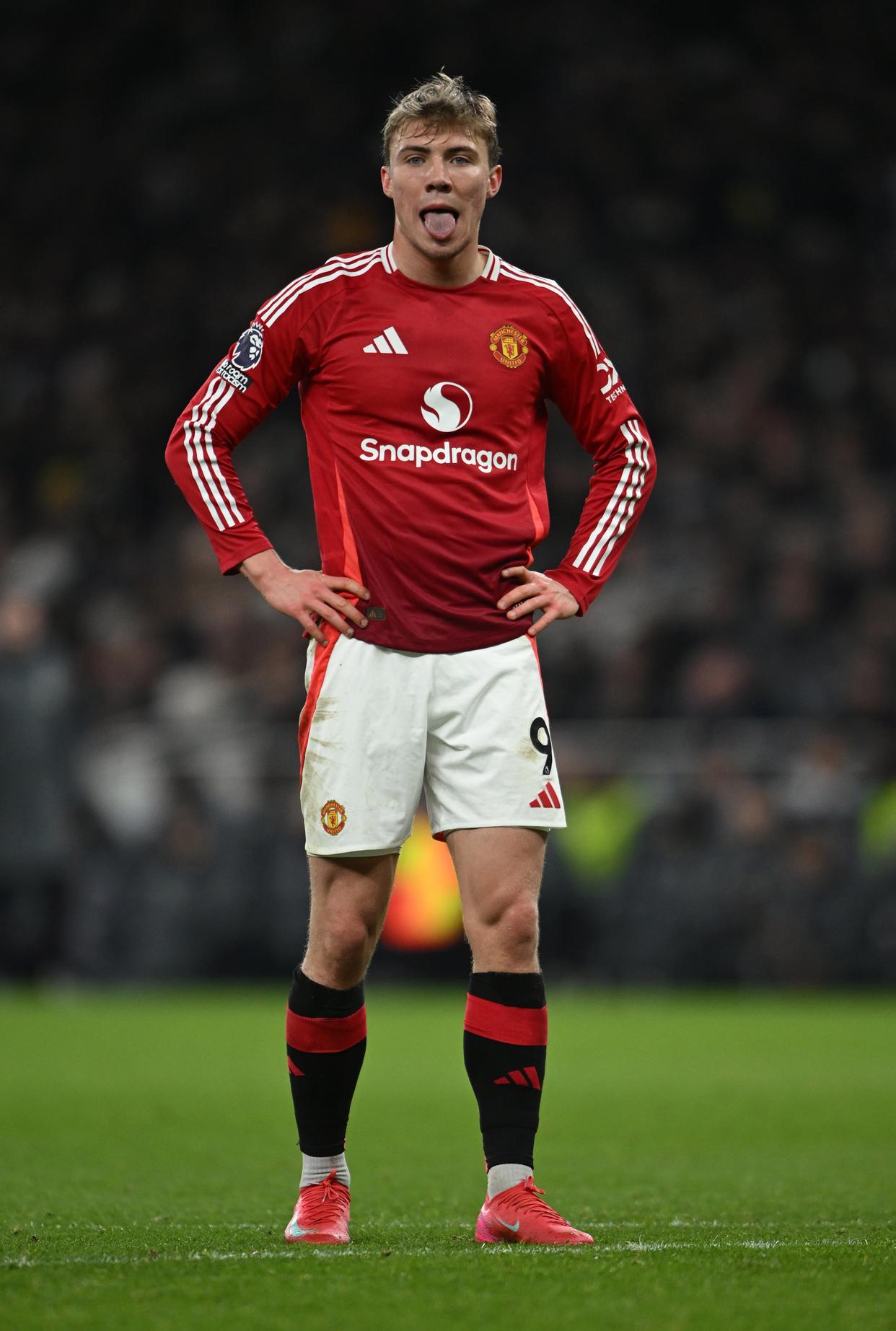 利记官网-热刺前锋状态神勇，帮助球队连胜