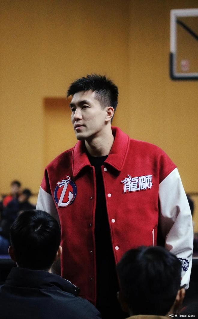 利记官网-广州男篮遇上北方劲旅，勇往直前