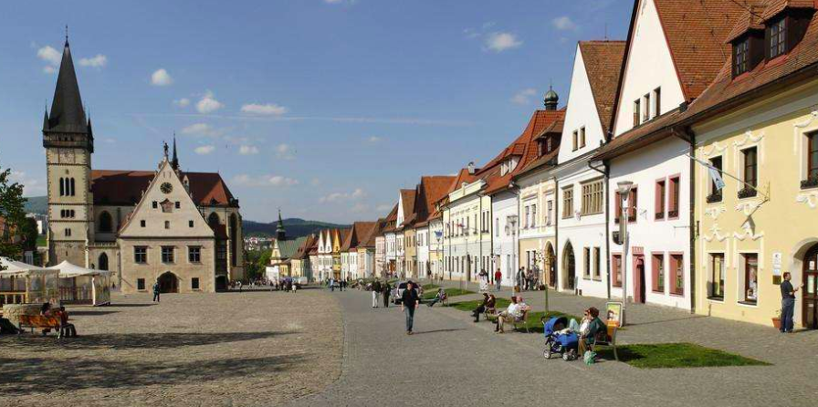 利记官网-捷克斯洛伐克，兄弟对决胜负难辨